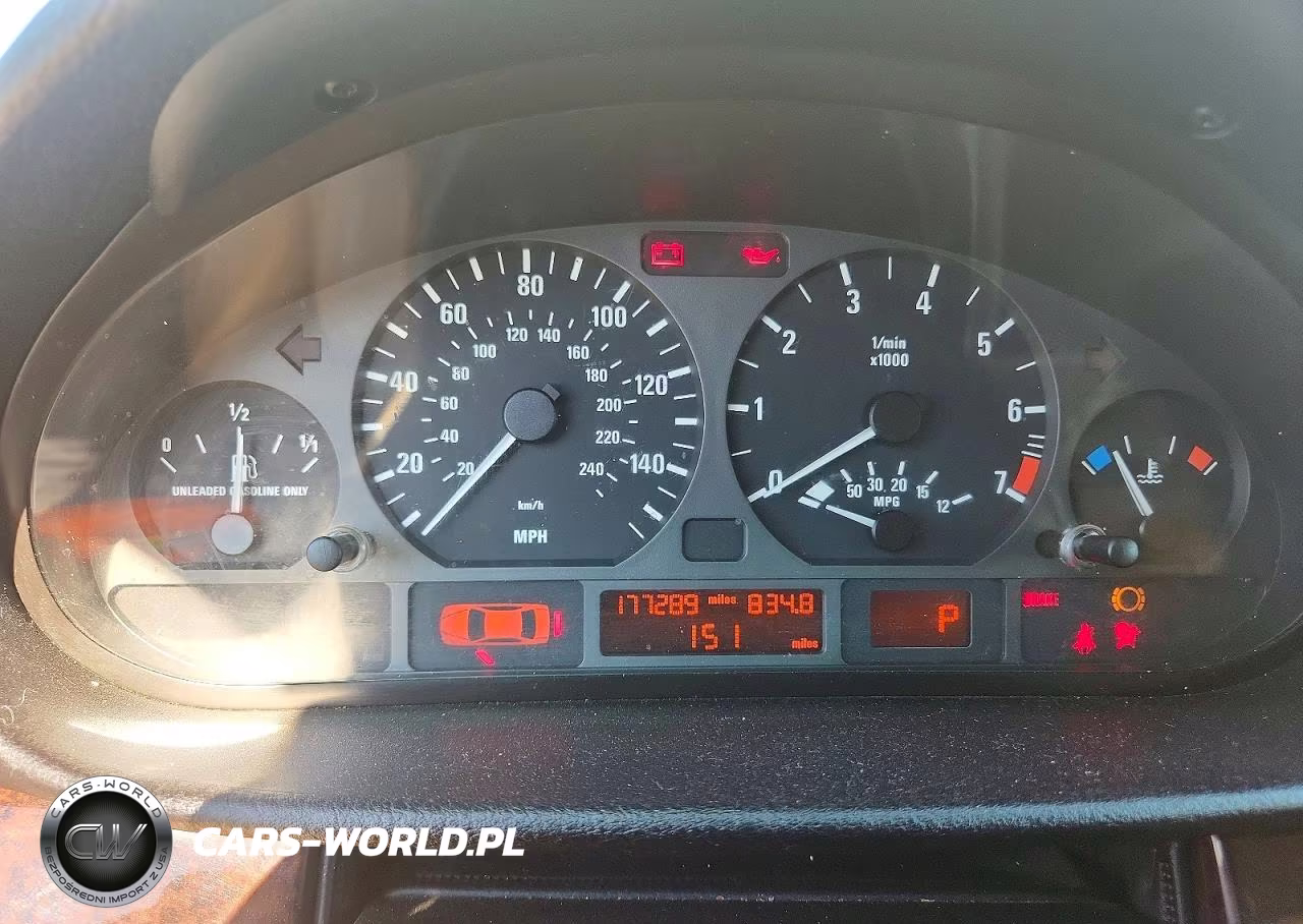 2005 BMW 325 Ci VIN:WBAET37425NJ91242 - 9