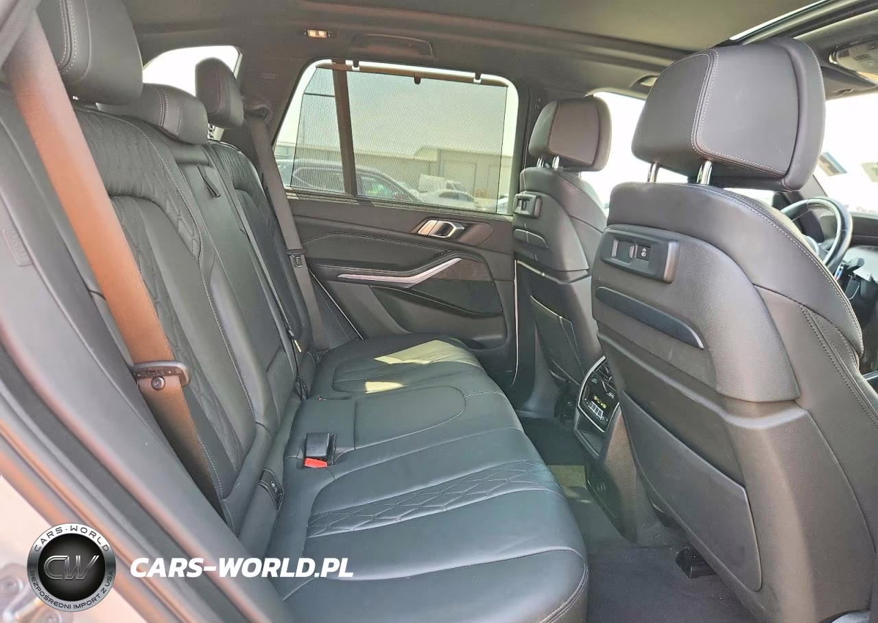 2022 BMW X5 xDrive45E VIN:5UXTA6C04N9K67944 - 10