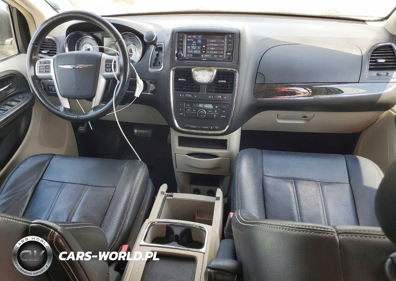 2013 Chrysler Town & Country Touring VIN:2C4RC1BG1DR675205 - 8