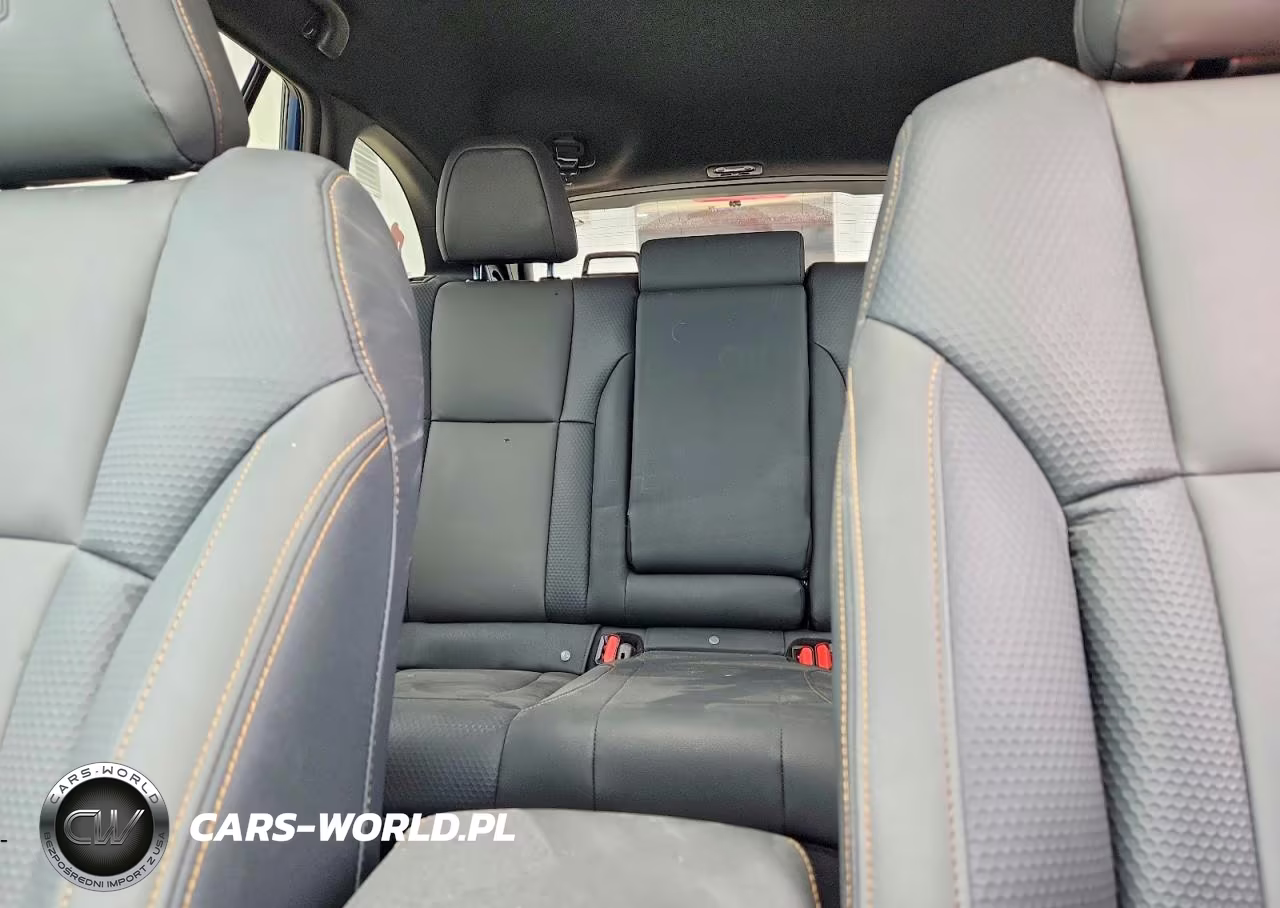 2025 Subaru Outback Wilderness VIN:4S4BTGUD6S3136460 - 10