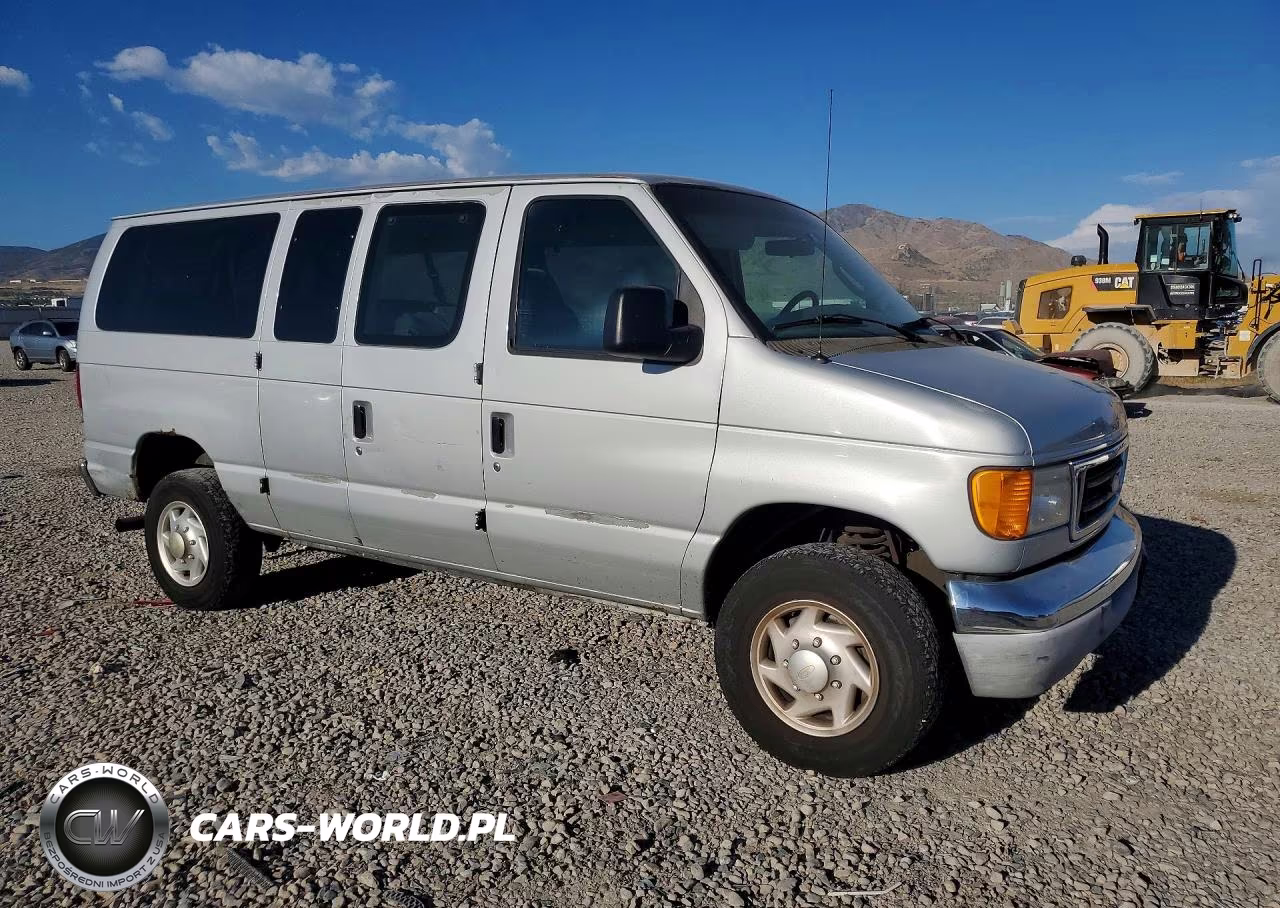 2007 Ford Econoline E350 Super Duty Wagon VIN:1FBNE31L37DA05024 - 4