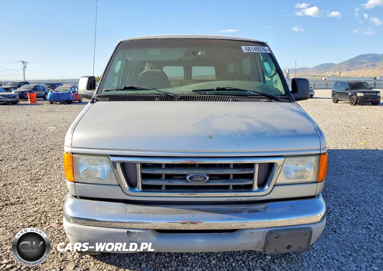 2007 Ford Econoline E350 Super Duty Wagon VIN:1FBNE31L37DA05024 - 5