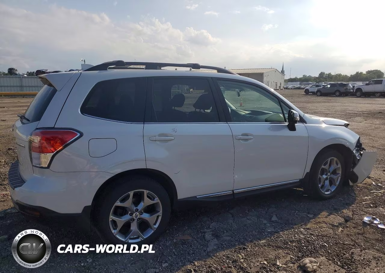 2018 Subaru Forester 2.5I Touring VIN:JF2SJAWC1JH462410 - 3