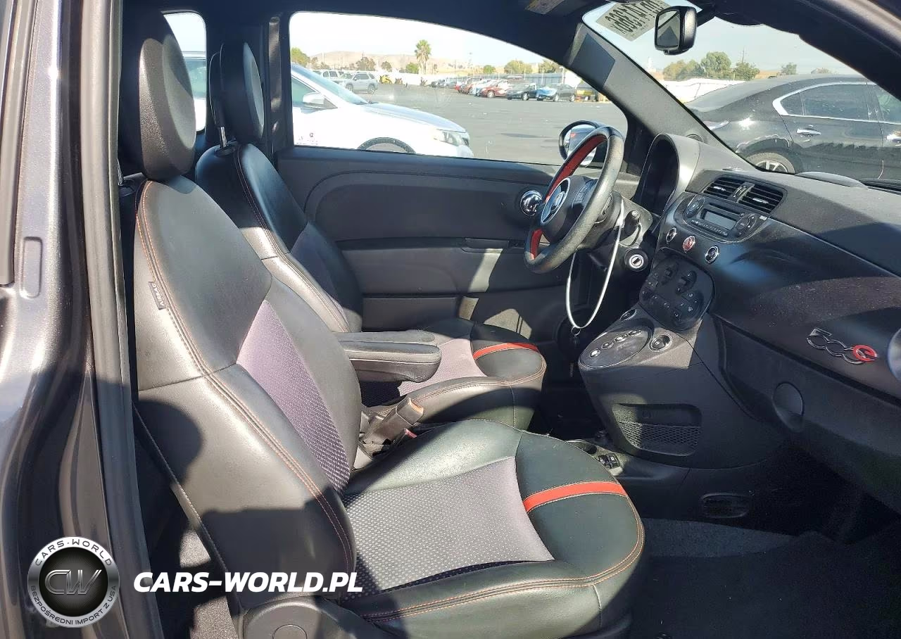2015 Fiat 500 Electric VIN:3C3CFFGE2FT642316 - 10