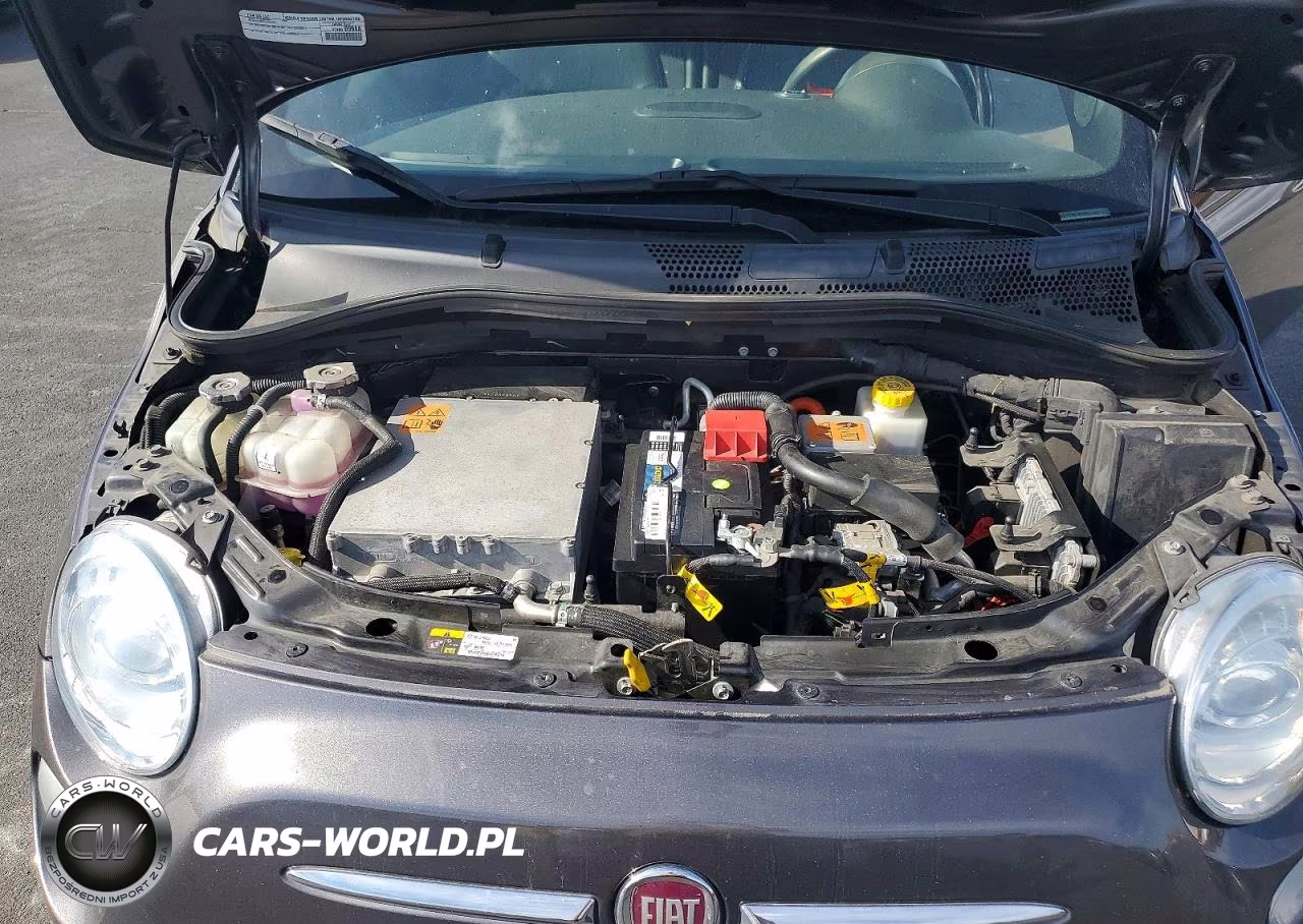 2015 Fiat 500 Electric VIN:3C3CFFGE2FT642316 - 11