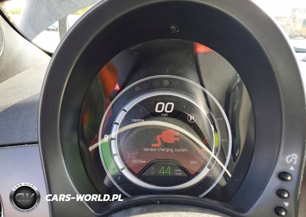 2015 Fiat 500 Electric VIN:3C3CFFGE2FT642316 - 9