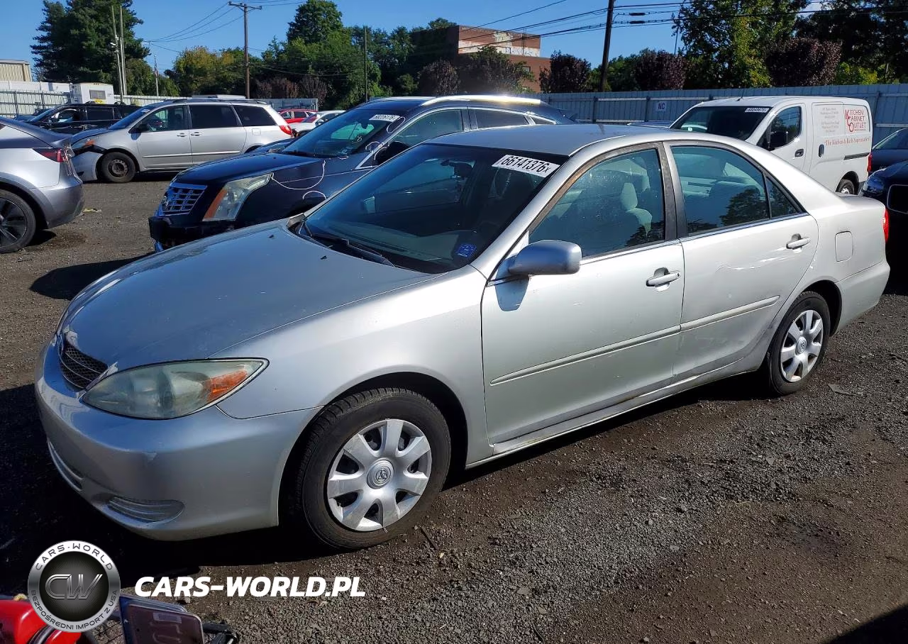 2004 Toyota Camry Le