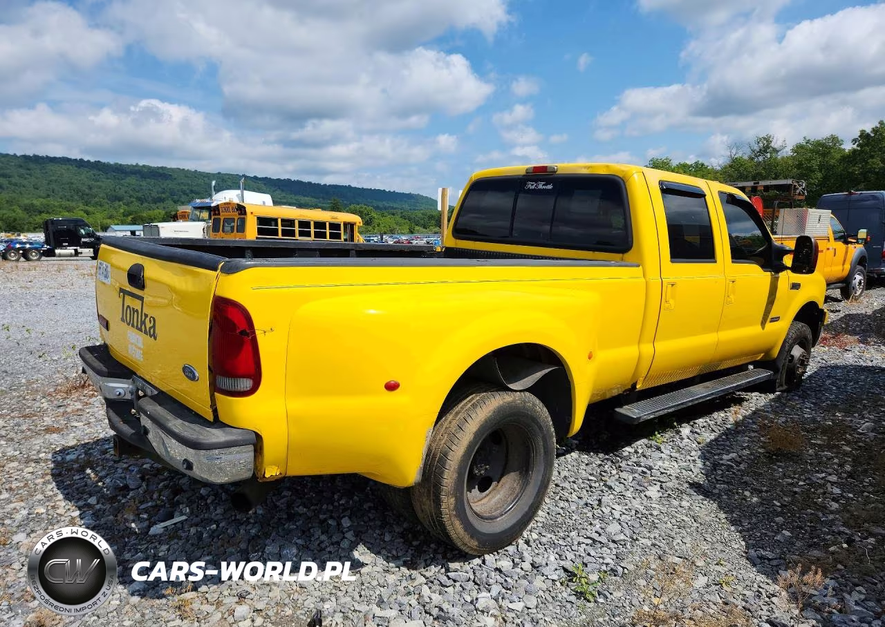 2006 Ford F350 Super Duty VIN:1FTWW33P76EB21560 - 3