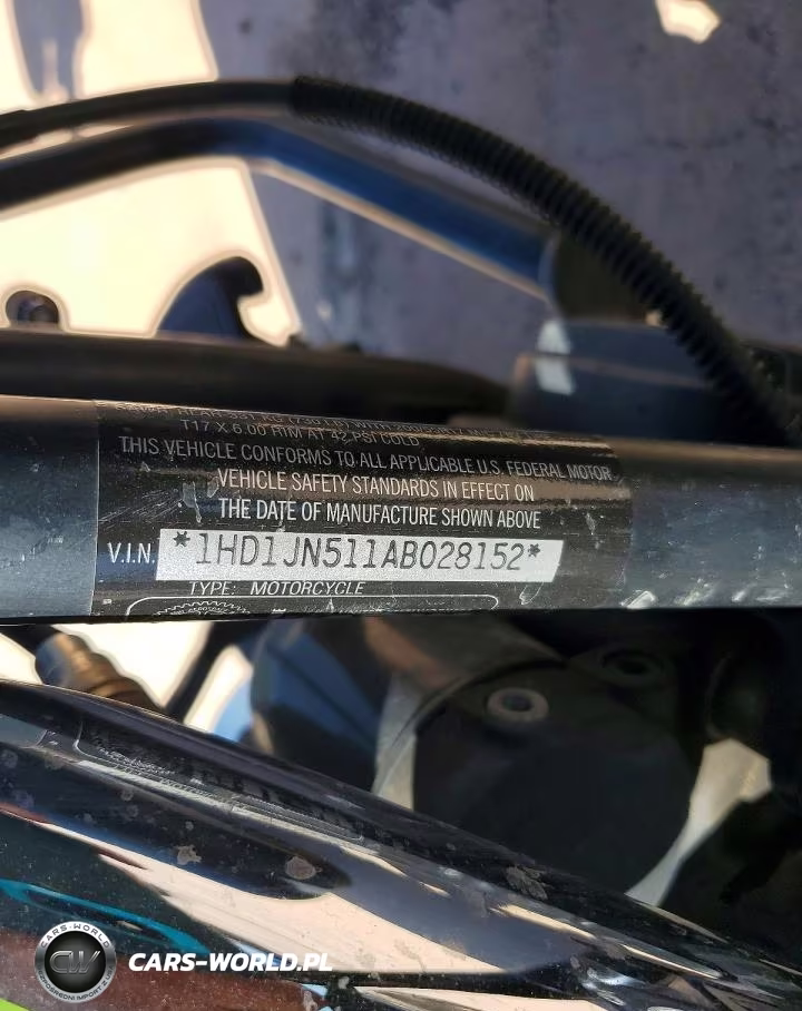 2010 Harley-Davidson Flstfb VIN:1HD1JN511AB028152 - 8