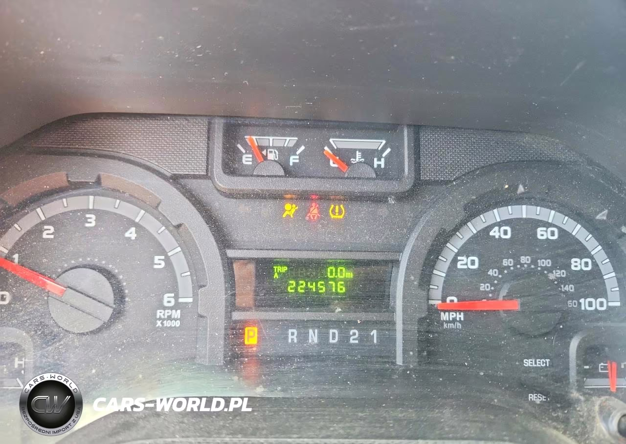 2013 Ford E250 Delivery Van VIN:1FTNE2EW0DDA46653 - 9