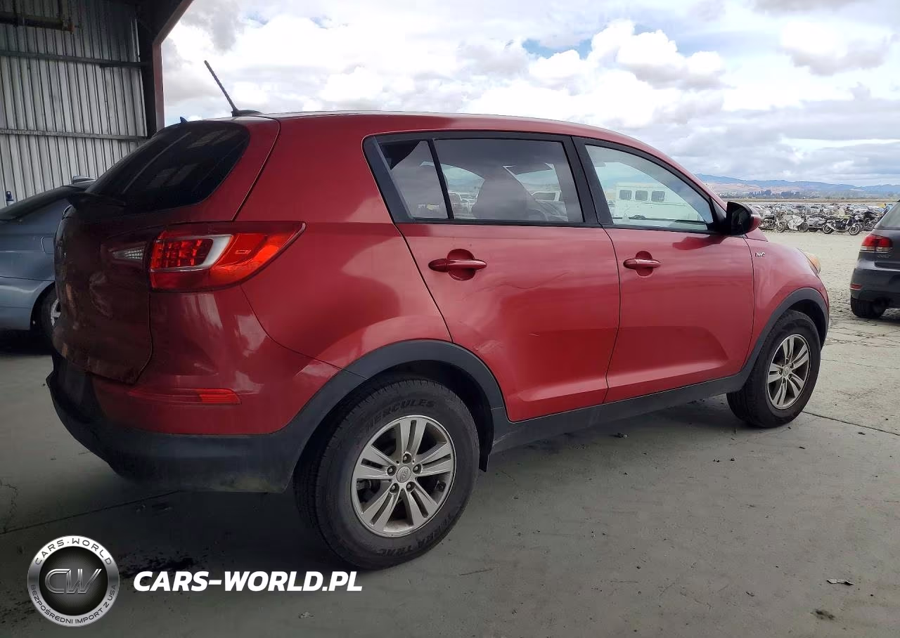 2011 Kia Sportage Lx VIN:KNDPBCA20B7083904 - 3