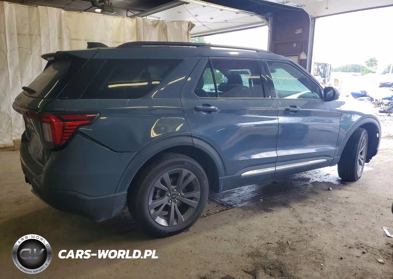 2025 Ford Explorer Active VIN:1FMUK8DH1SGC41971 - 3