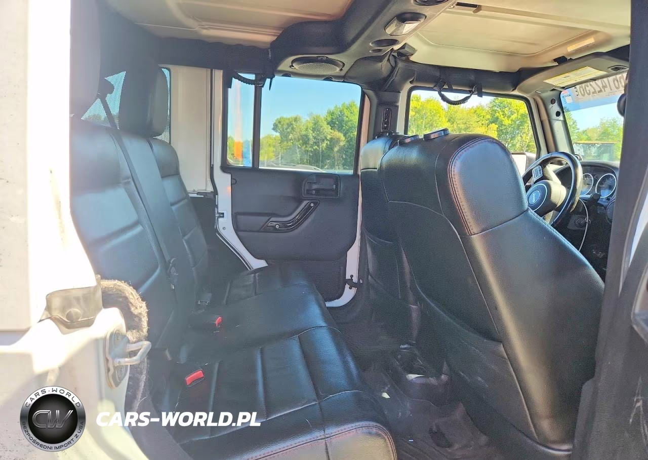 2012 Jeep Wrangler Unlimited Sahara VIN:1C4BJWEG4CL263559 - 10