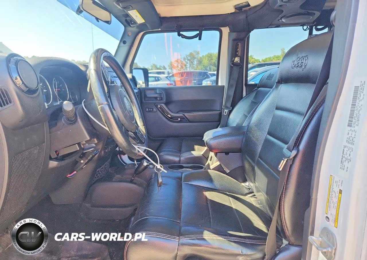 2012 Jeep Wrangler Unlimited Sahara VIN:1C4BJWEG4CL263559 - 7