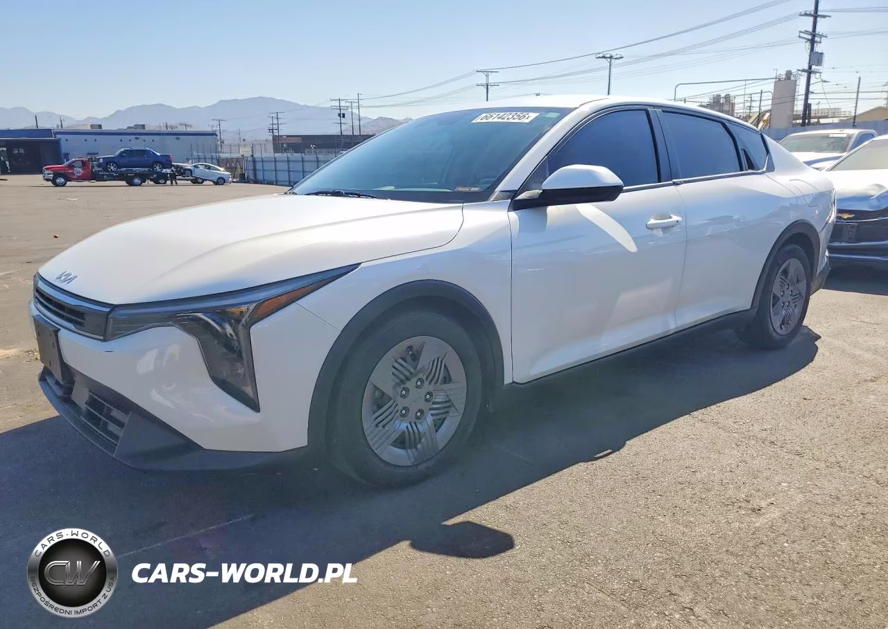 2025 Kia K4 Lx