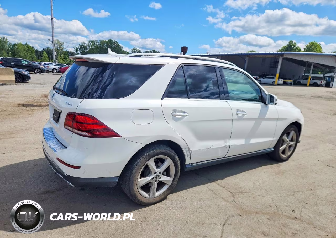 2018 Mercedes-Benz Gle 350 4Matic VIN:4JGDA5HB0JB104636 - 3