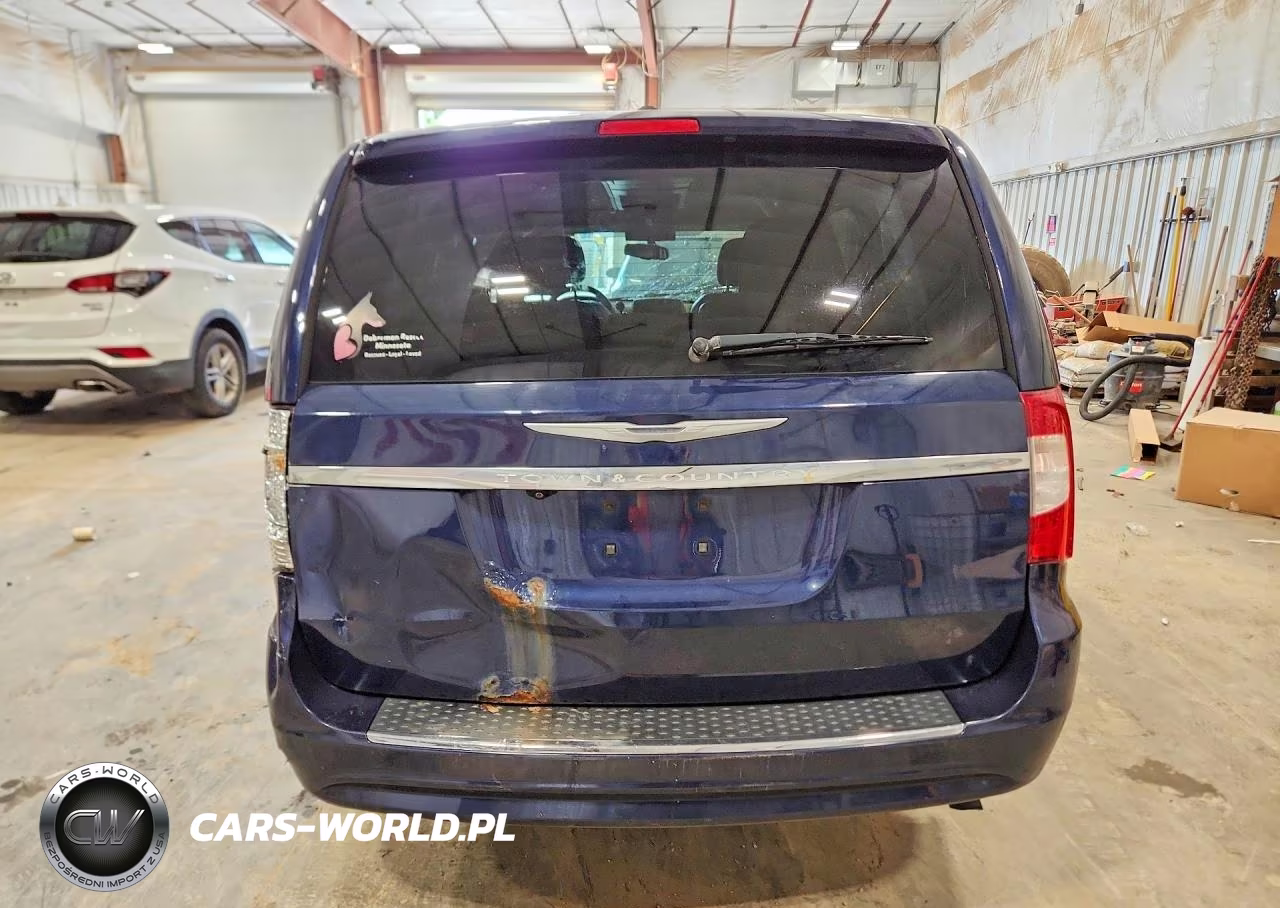 2015 Chrysler Town & Country Touring VIN:2C4RC1BG1FR578492 - 6