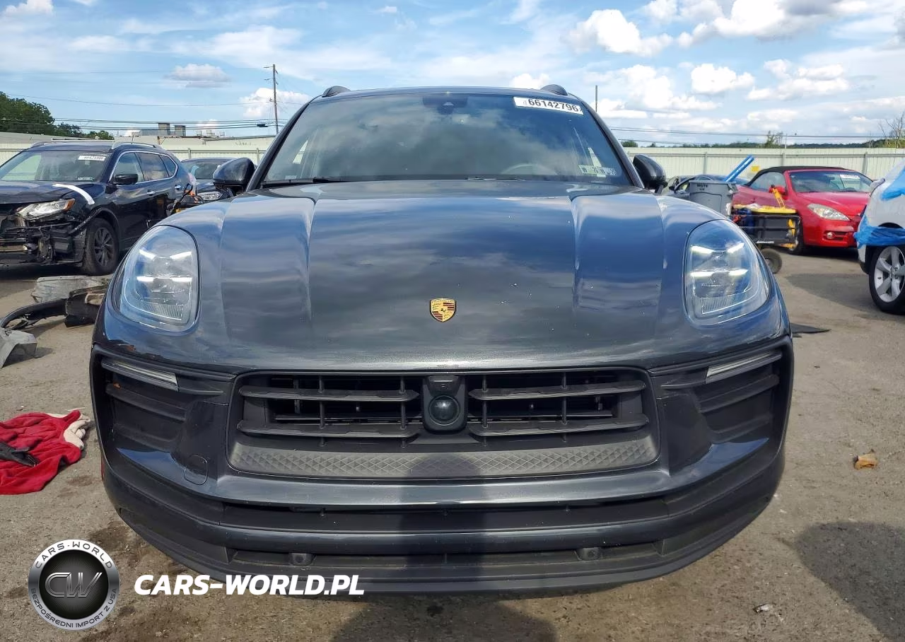 2025 Porsche Macan Base VIN:WP1AA2A57SLB03150 - 5