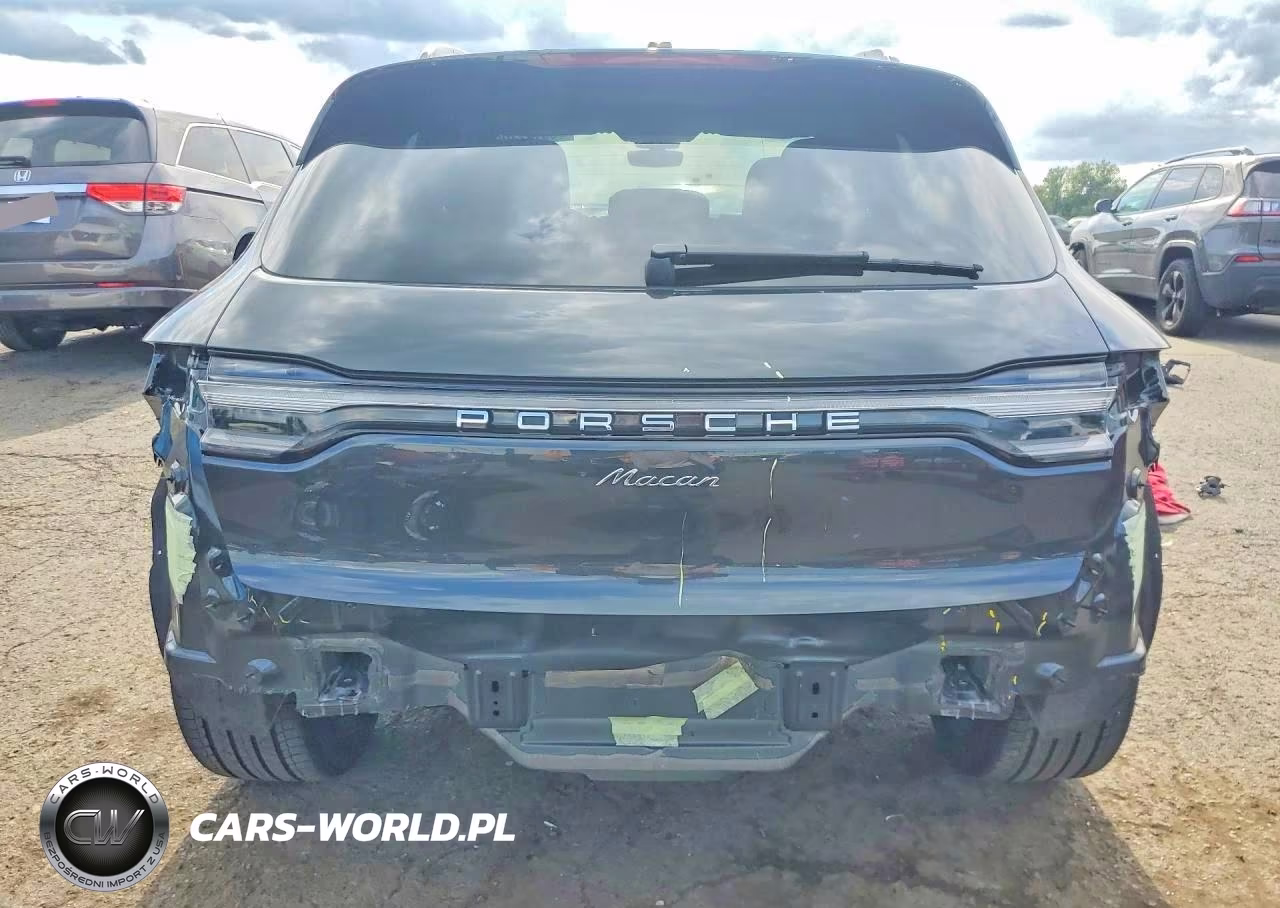 2025 Porsche Macan Base VIN:WP1AA2A57SLB03150 - 6
