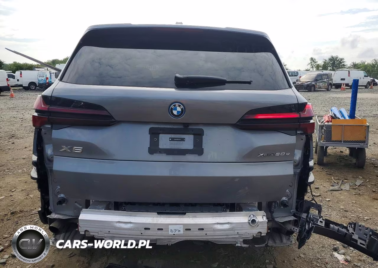 2026 BMW X5 xDrive50E VIN:5UX43EU03T9313218 - 6