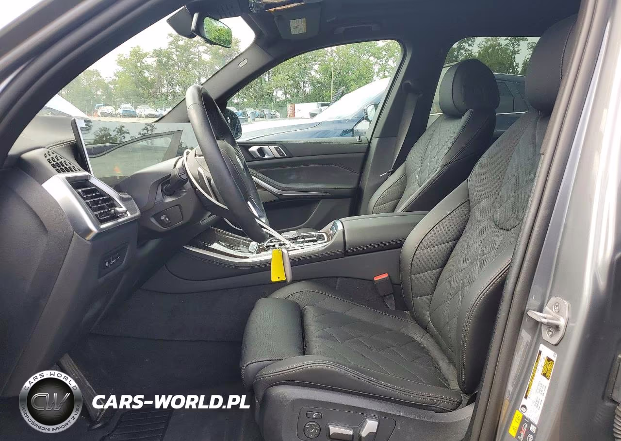 2026 BMW X5 xDrive50E VIN:5UX43EU03T9313218 - 7
