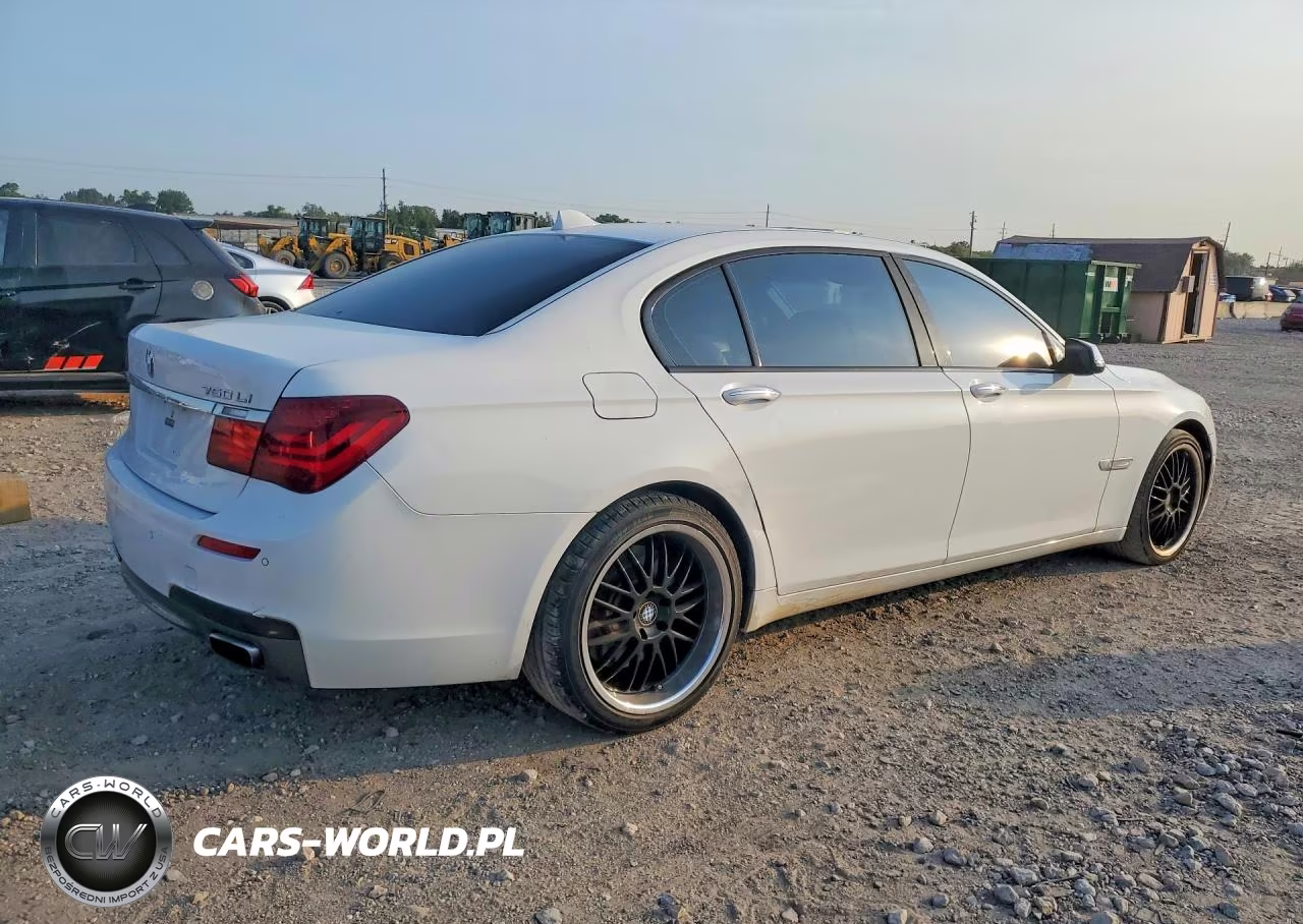 2015 BMW 750 Li VIN:WBAYE8C55FD780876 - 3
