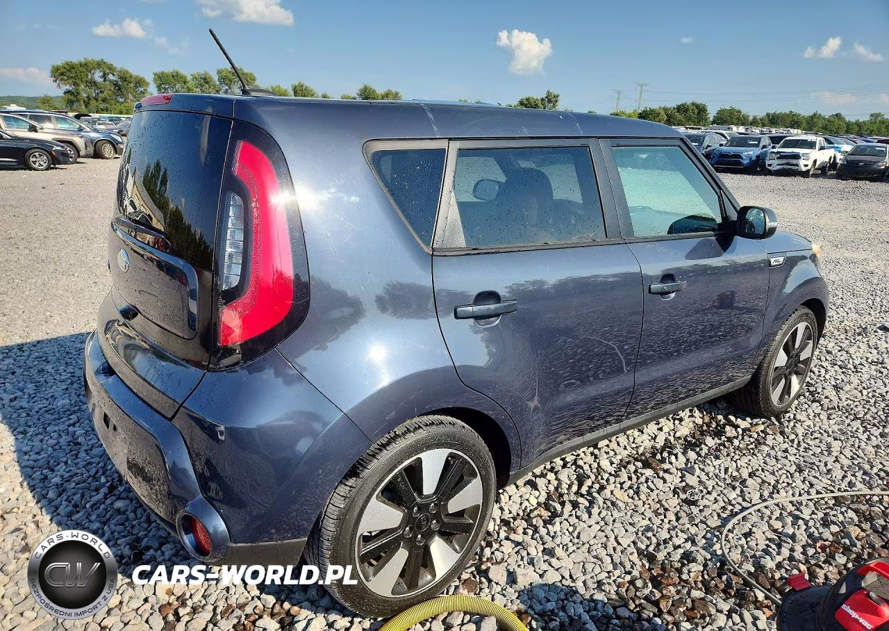 2015 Kia Soul ! VIN:KNDJX3A54F7118788 - 3