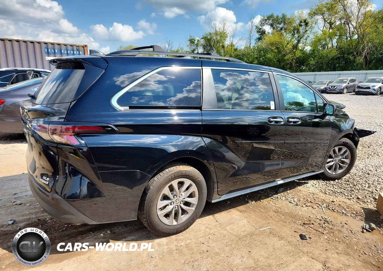 2024 Toyota Sienna Xle VIN:5TDJRKEC5RS200634 - 3