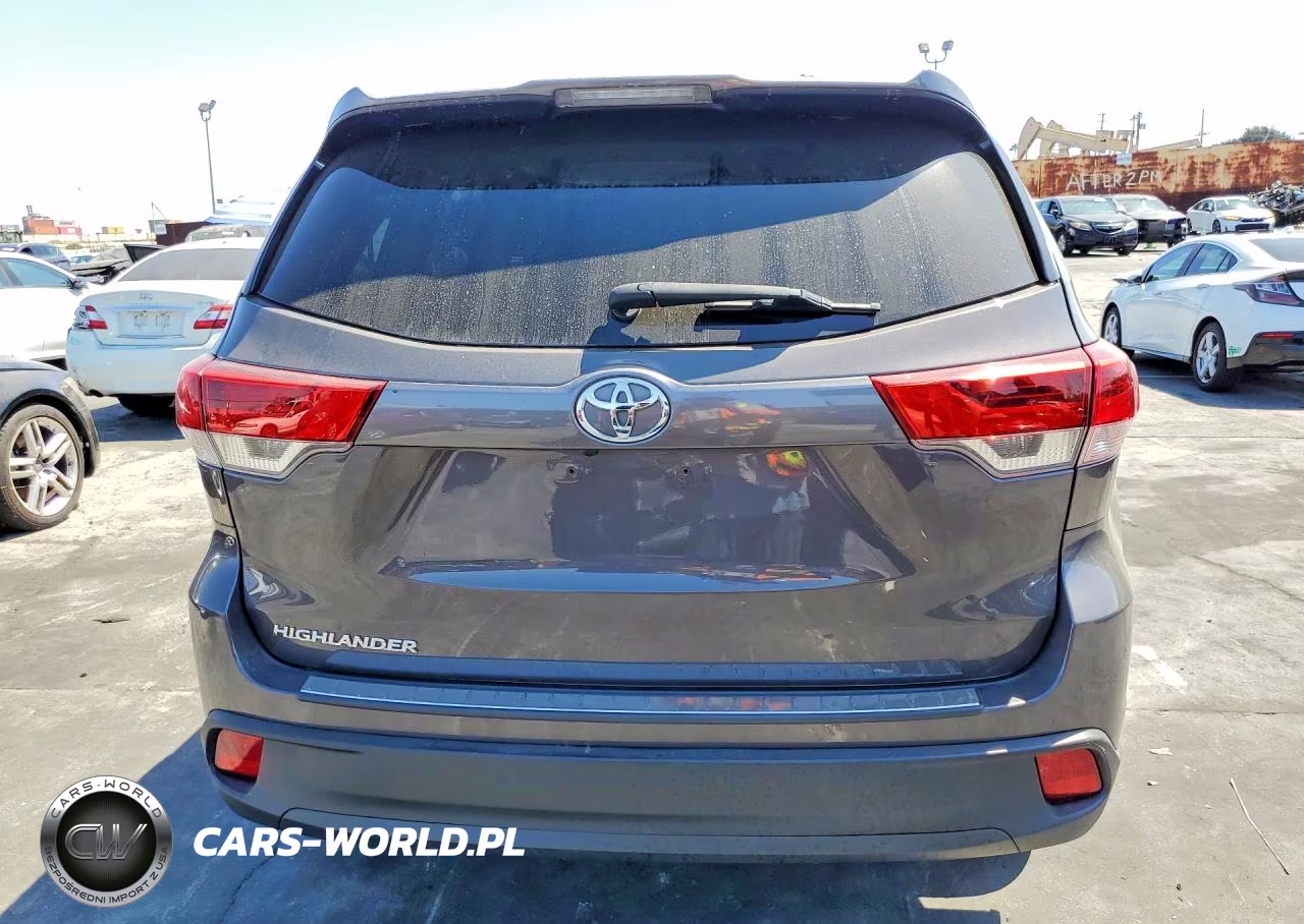 2018 Toyota Highlander Le VIN:5TDZARFHXJS039859 - 6