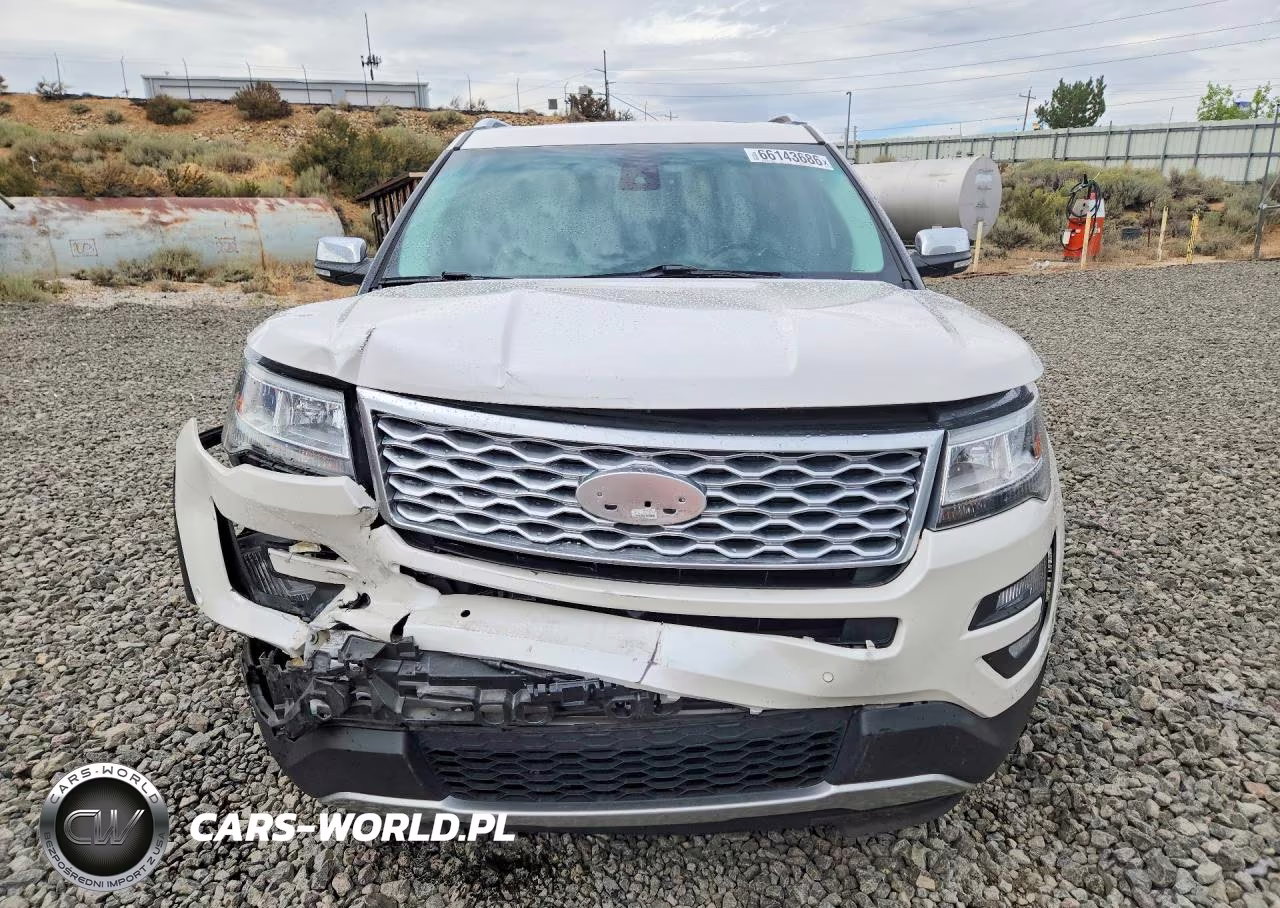 2016 Ford Explorer Platinum VIN:1FM5K8HT6GGD29277 - 5