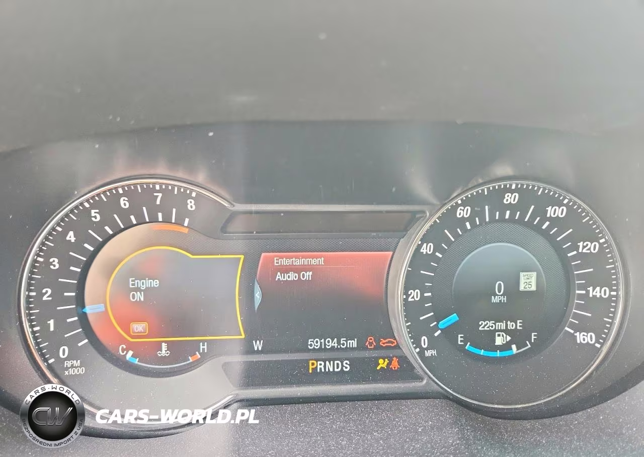2016 Ford Explorer Platinum VIN:1FM5K8HT6GGD29277 - 9