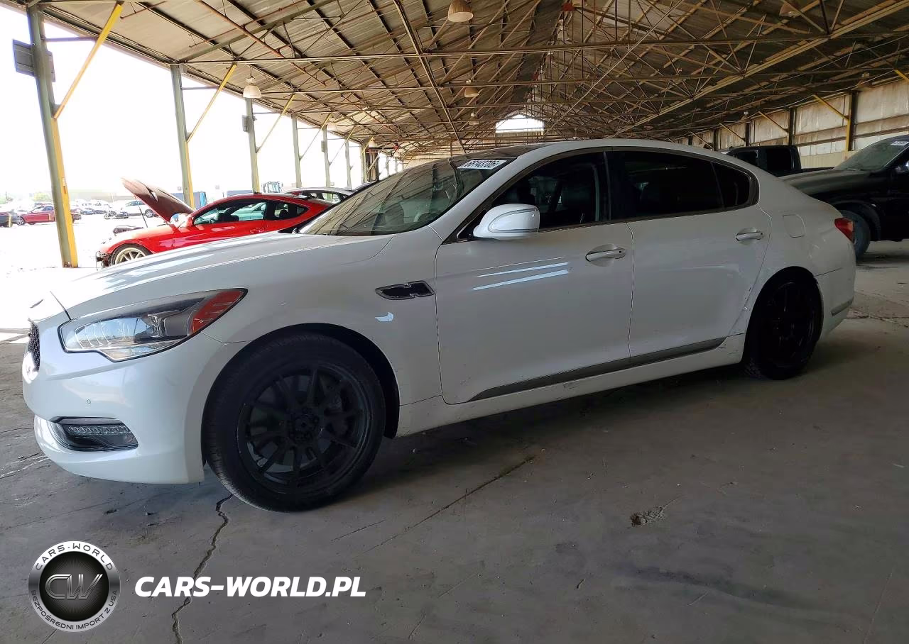 2015 Kia K900 Luxury