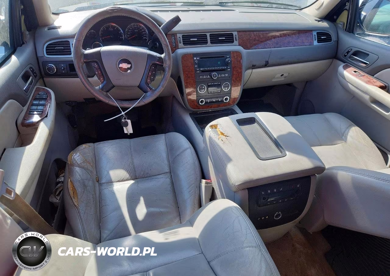 2007 Chevrolet Tahoe C1500 VIN:1GNFC13077R271735 - 8