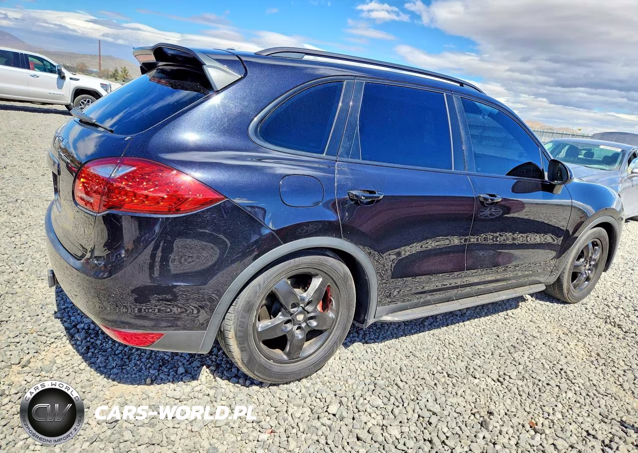 2014 Porsche Cayenne S VIN:WP1AB2A27ELA59237 - 3