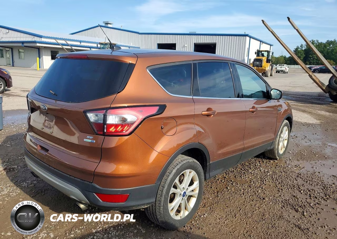 2017 Ford Escape Se VIN:1FMCU9GD5HUF01013 - 3