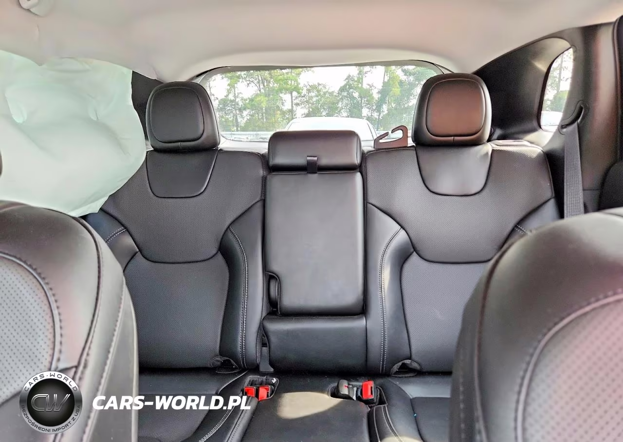 2022 Jeep Cherokee Latitude Lux VIN:1C4PJLMX0ND522728 - 10