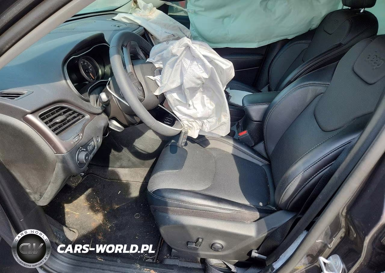 2022 Jeep Cherokee Latitude Lux VIN:1C4PJLMX0ND522728 - 7