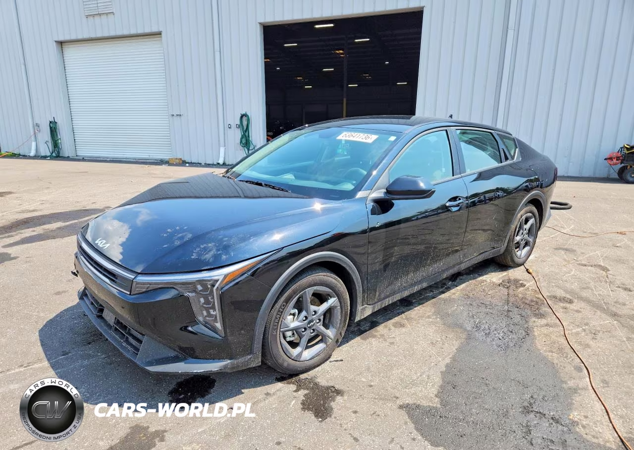 2025 Kia K4 Lxs VIN:3KPFT4DE0SE231957 - 1