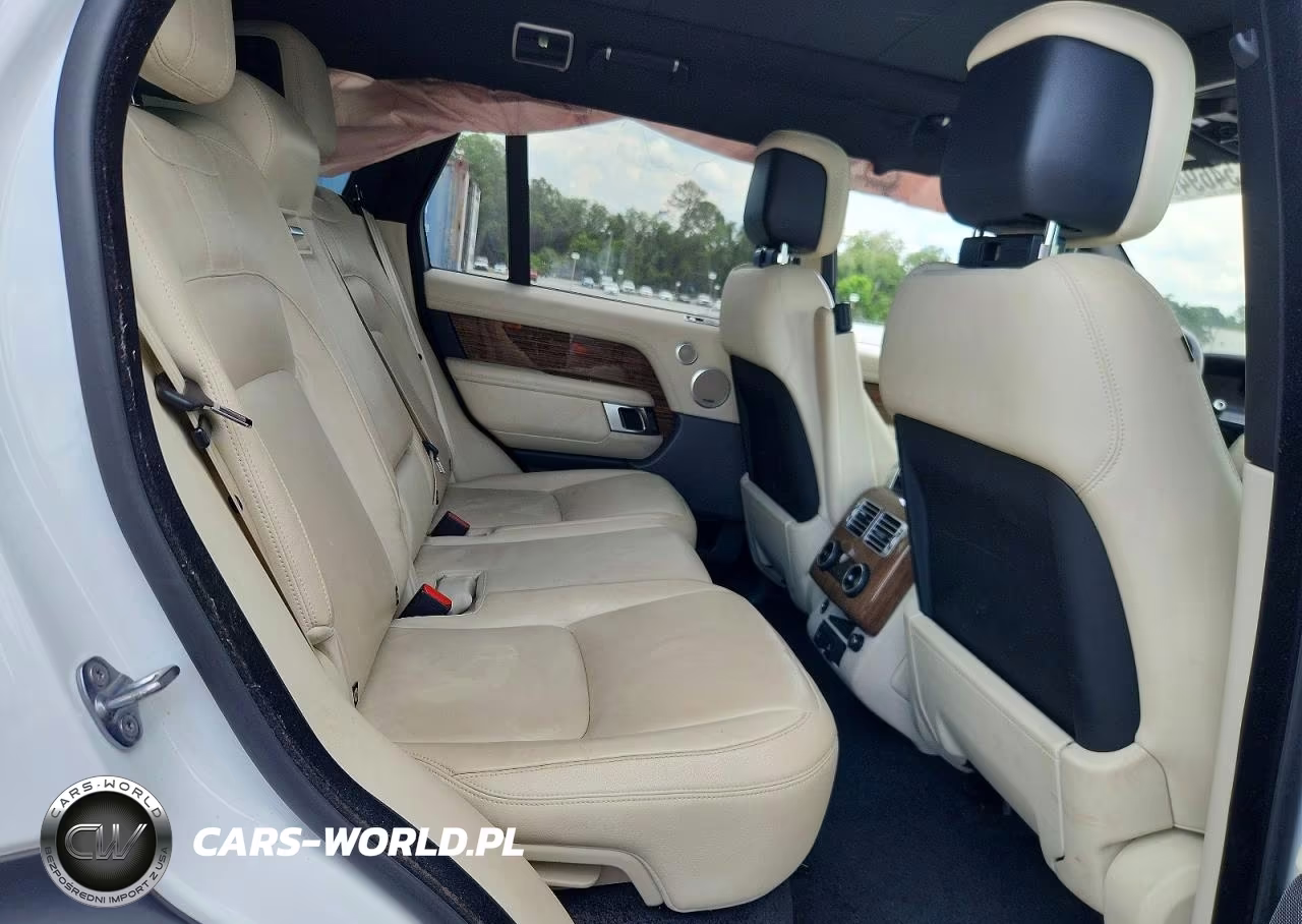 2019 Land Rover Range Rover VIN:SALGR2RV8KA527465 - 11