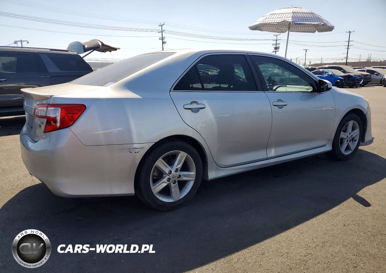 2014 Toyota Camry Se VIN:4T1BF1FK0EU371936 - 6