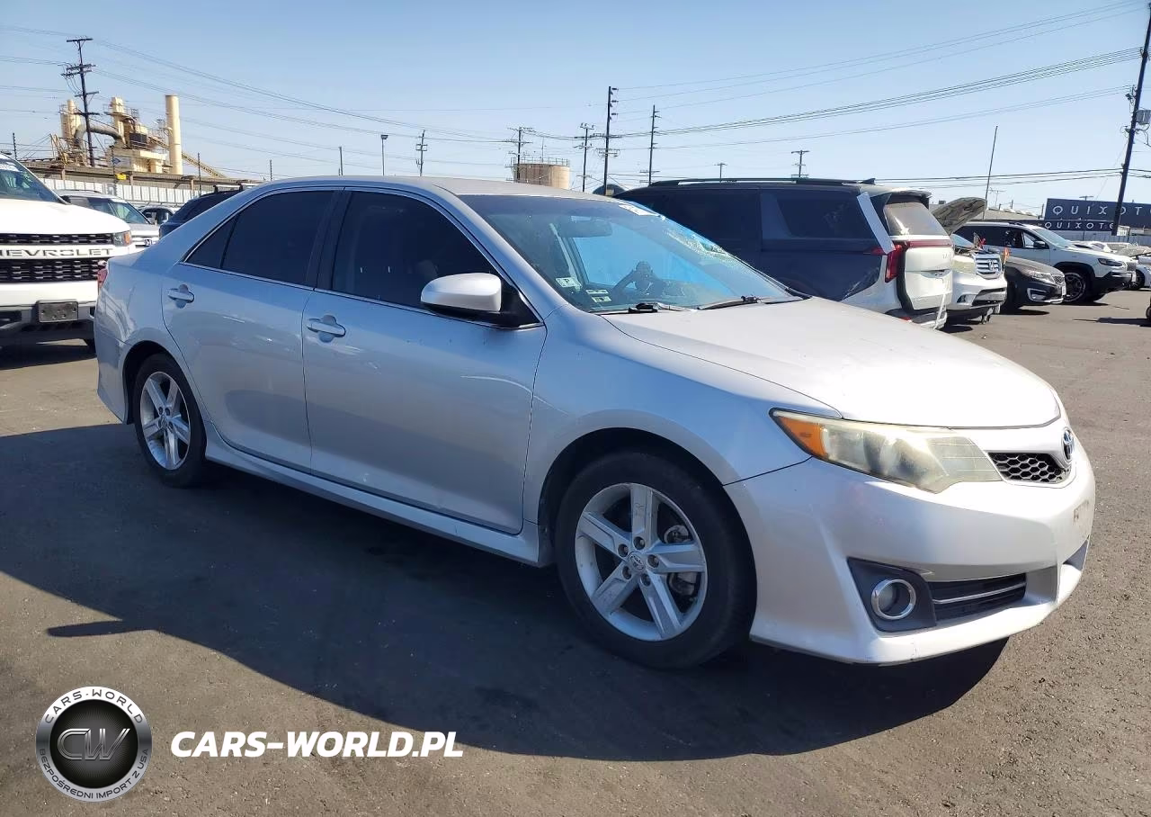 2014 Toyota Camry Se VIN:4T1BF1FK0EU371936 - 8