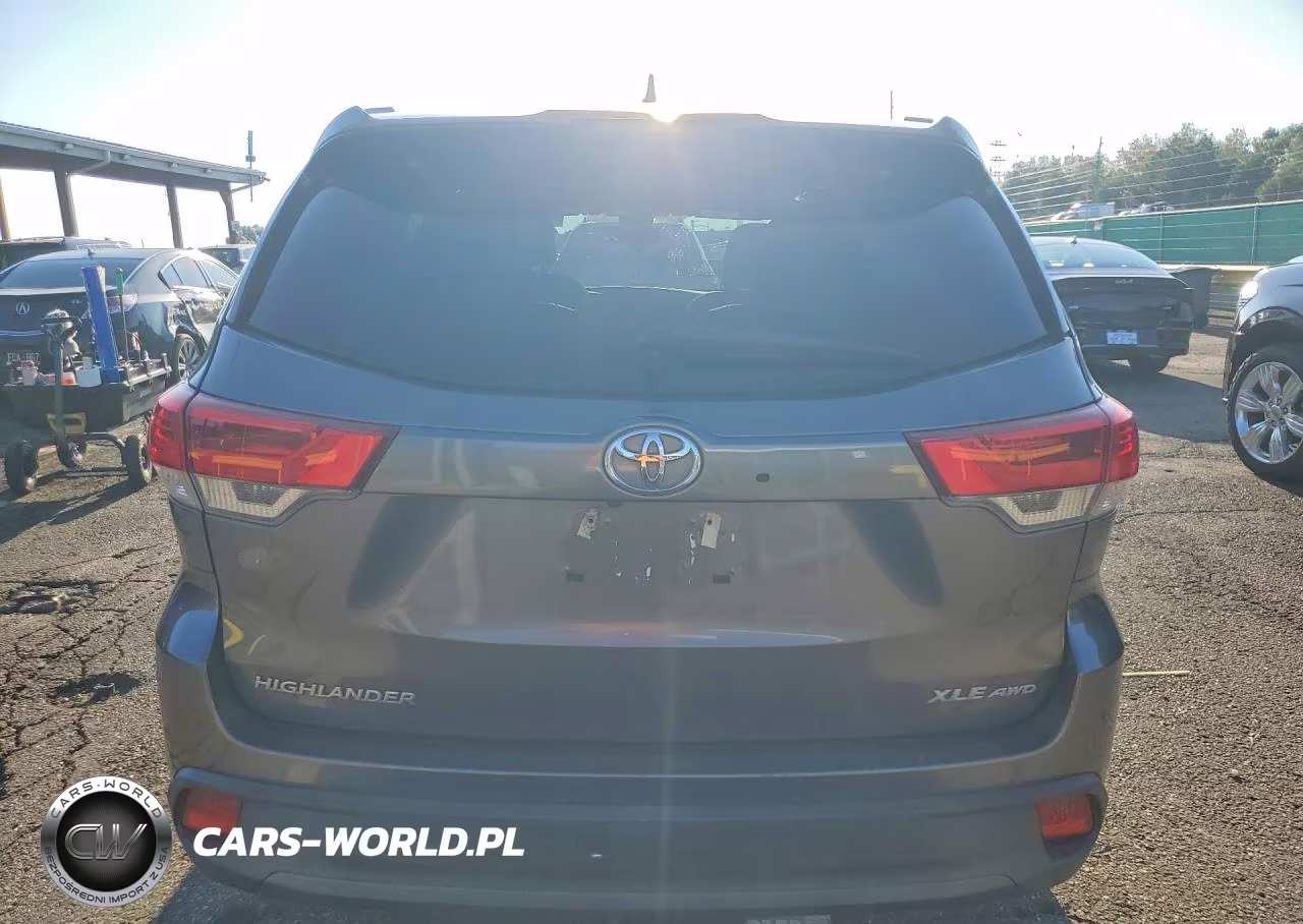 2019 Toyota Highlander Xle VIN:5TDJZRFH9KS989718 - 6