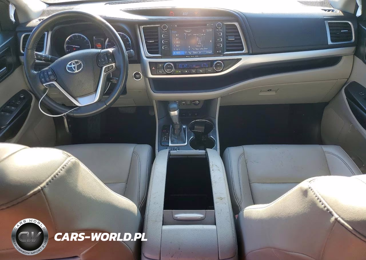 2019 Toyota Highlander Xle VIN:5TDJZRFH9KS989718 - 8