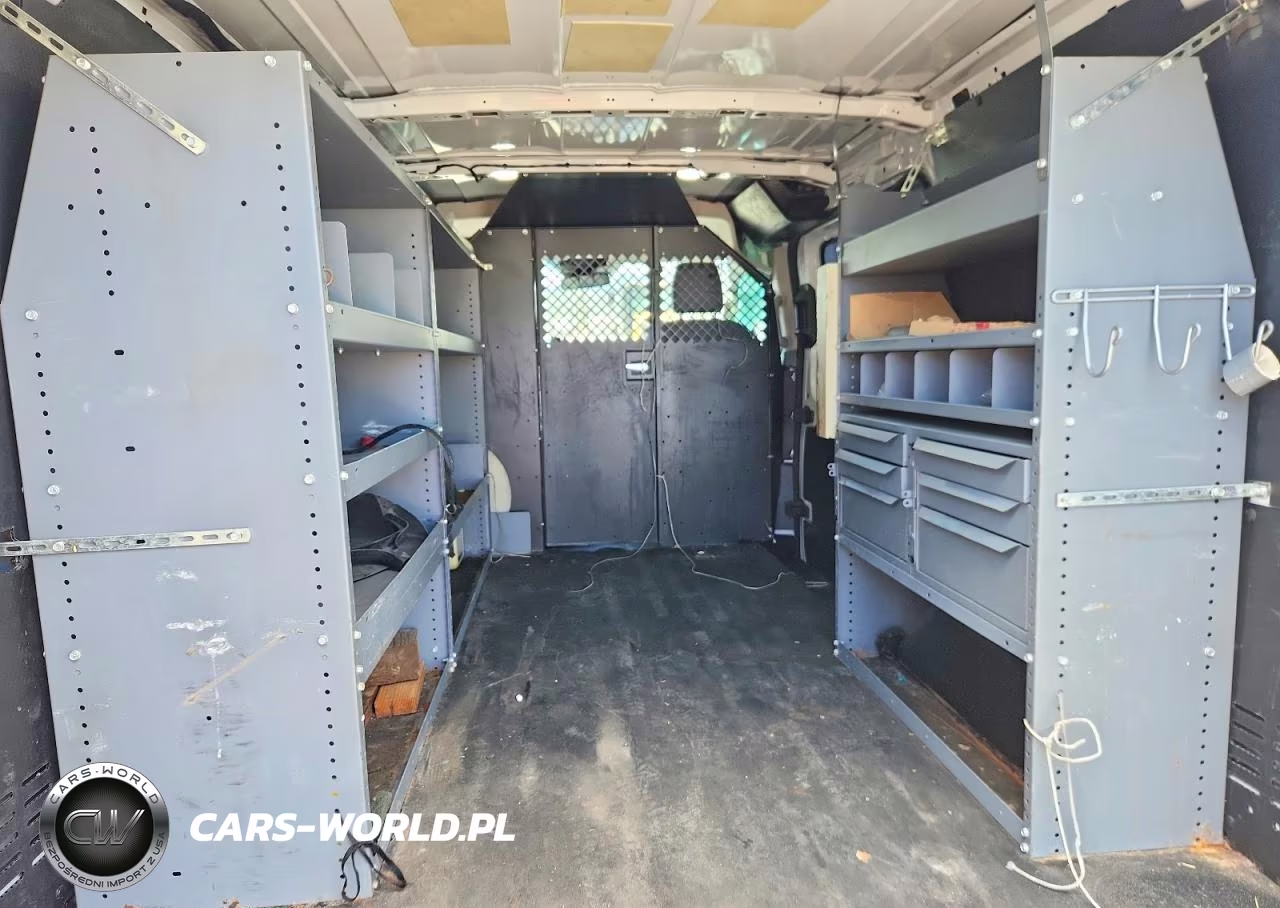 2019 Ford Transit T-250 VIN:1FTYR1YM7KKA15074 - 10