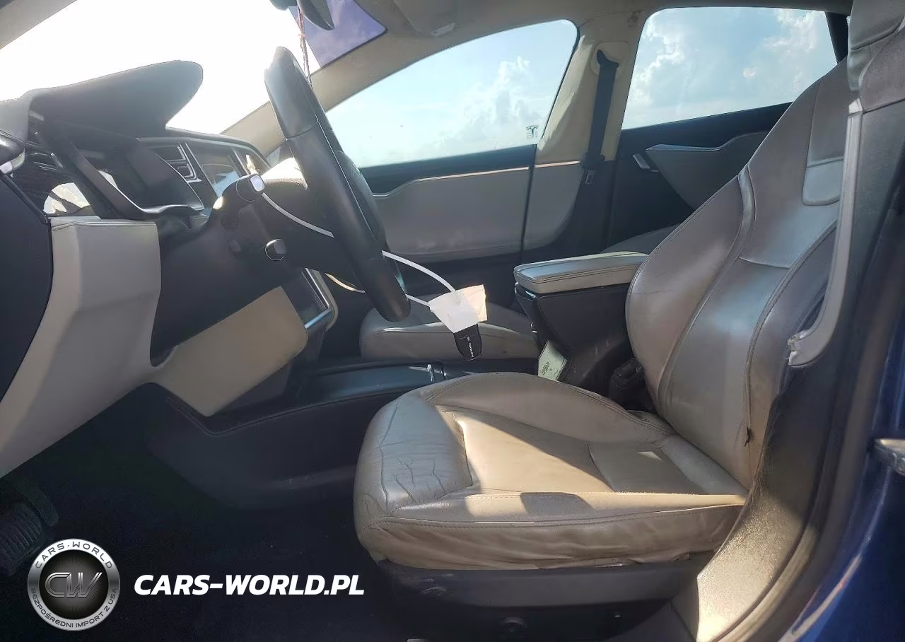 2016 Tesla Model S VIN:5YJSA1E29GF151940 - 7