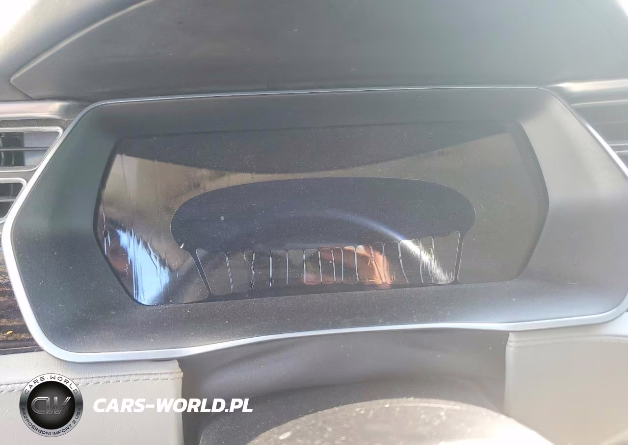2016 Tesla Model S VIN:5YJSA1E29GF151940 - 9