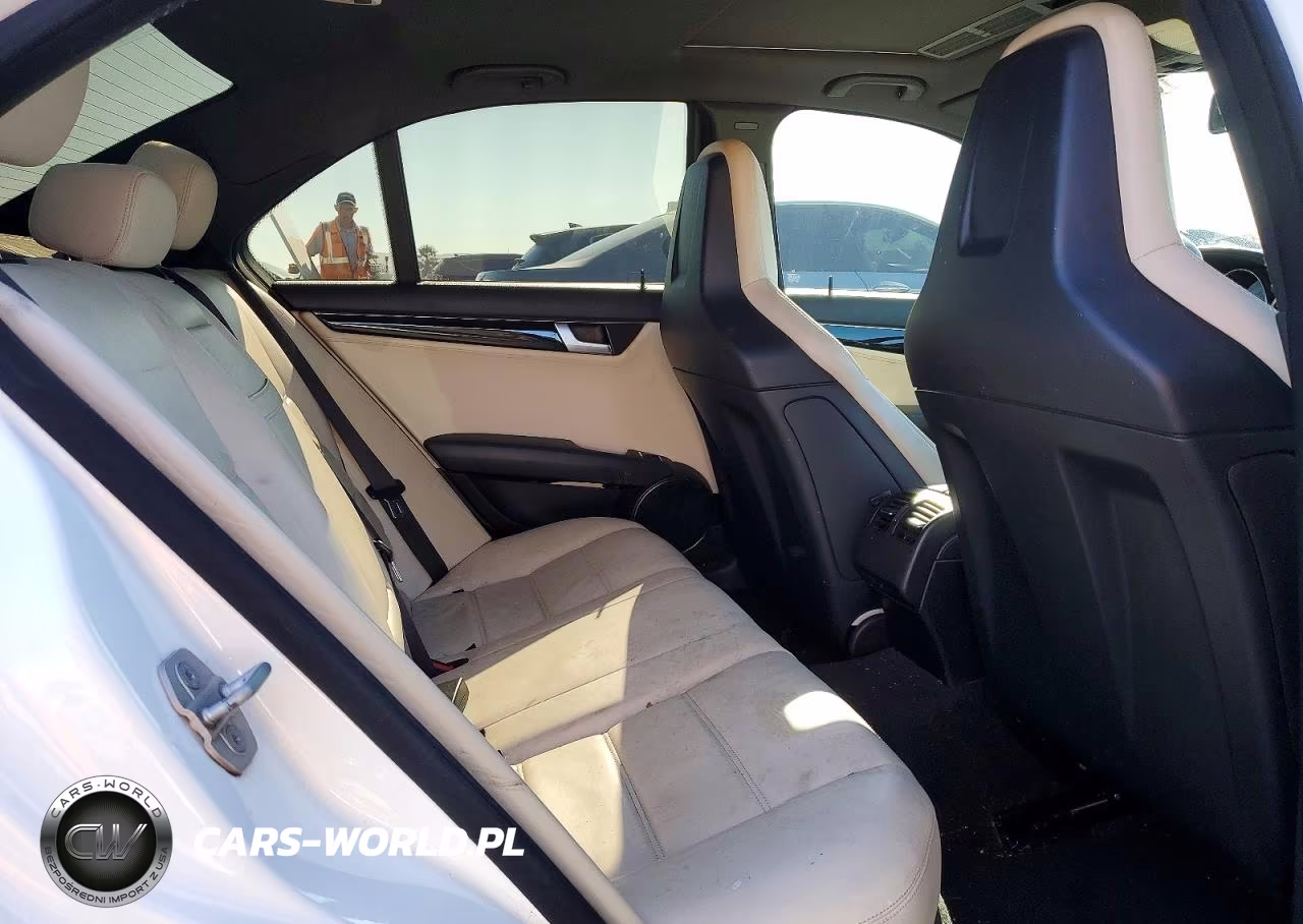 2013 Mercedes-Benz C 63 Amg VIN:WDDGF7HB0DA845433 - 10