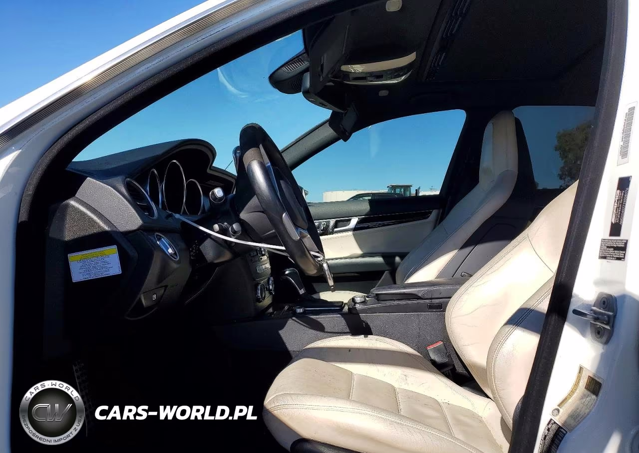 2013 Mercedes-Benz C 63 Amg VIN:WDDGF7HB0DA845433 - 7