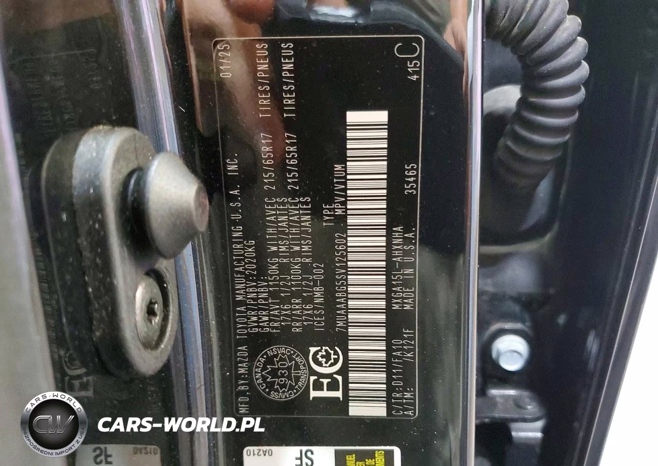 2025 Toyota Corolla Cross L VIN:7MUAAABG5SV125602 - 13