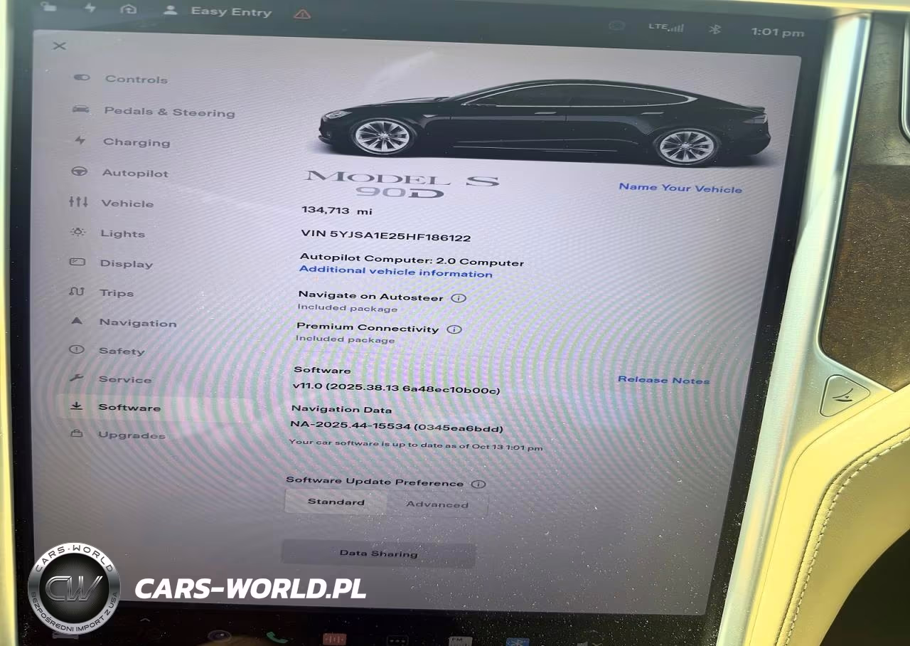 2017 Tesla Model S VIN:5YJSA1E25HF186122 - 9
